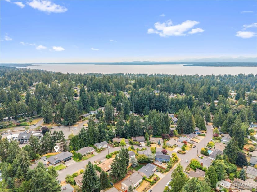 Property photo for 9616 242nd Place Sw, Edmonds photo 33