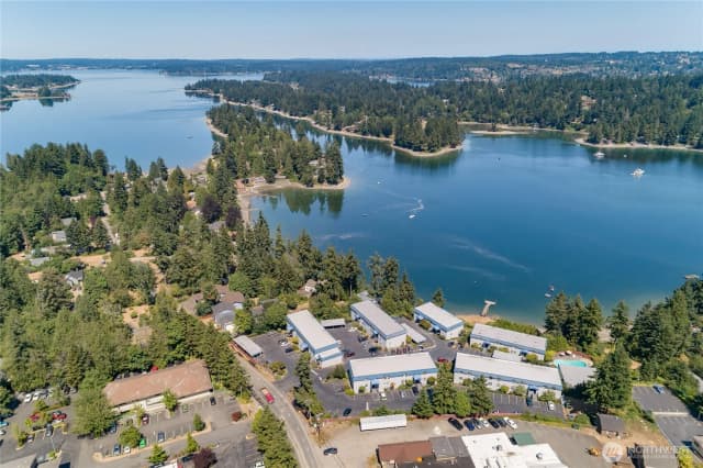 Property photo for 924 Shorewood Drive #c28, Bremerton photo 2