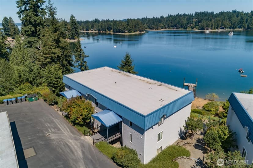 Property photo for 924 Shorewood Drive #c28, Bremerton photo 3