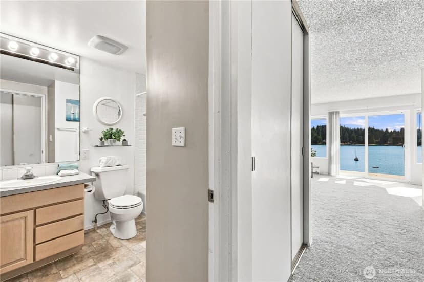 Property photo for 924 Shorewood Drive #c28, Bremerton photo 15