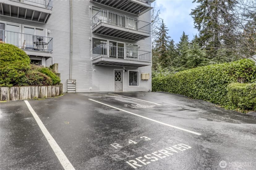 Property photo for 924 Shorewood Drive #c28, Bremerton photo 34
