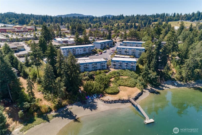 Property photo for 924 Shorewood Drive #c28, Bremerton photo 25