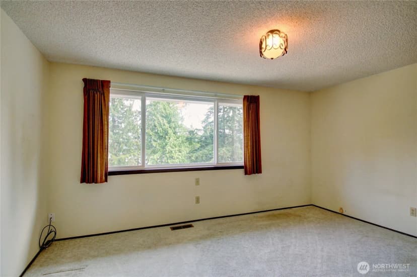 Property photo for 7565 Crescent Lane, Anacortes photo 23