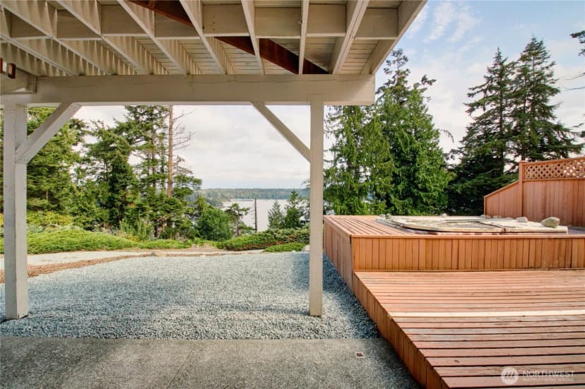 Property photo for 7565 Crescent Lane, Anacortes photo 22