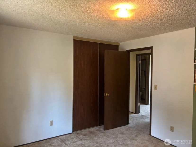 Property photo for 7565 Crescent Lane, Anacortes photo 29