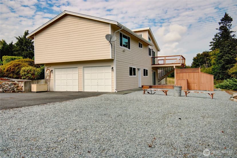 Property photo for 7565 Crescent Lane, Anacortes photo 34