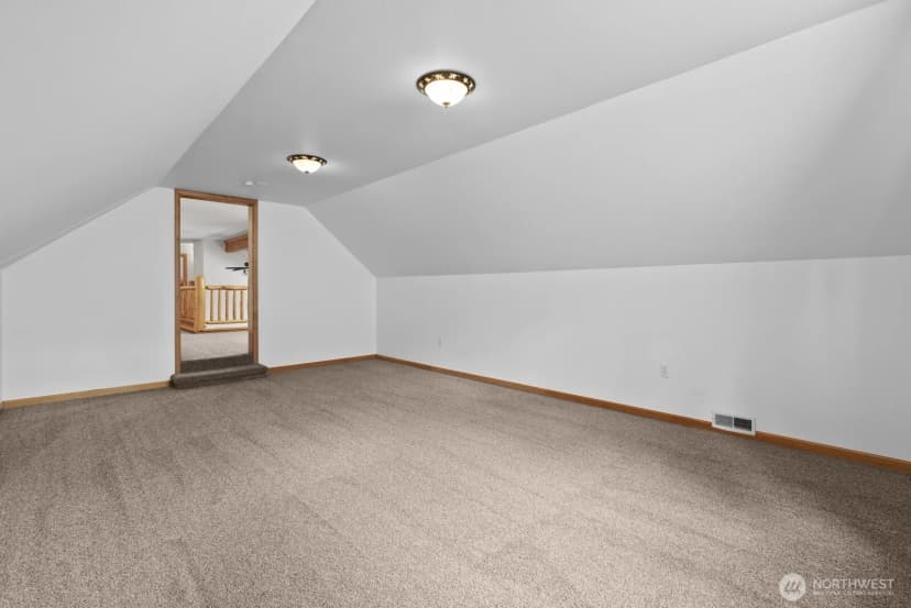 Property photo for 29220 42nd Avenue E, Graham photo 34