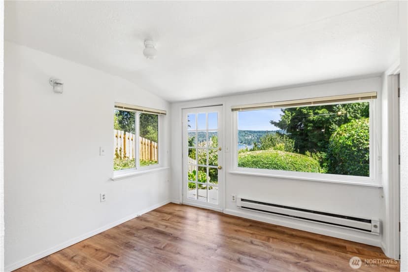 Property photo for 12340 Sand Point Way Ne, Seattle photo 8