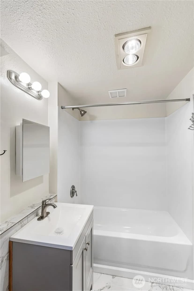 Property photo for 12340 Sand Point Way Ne, Seattle photo 7