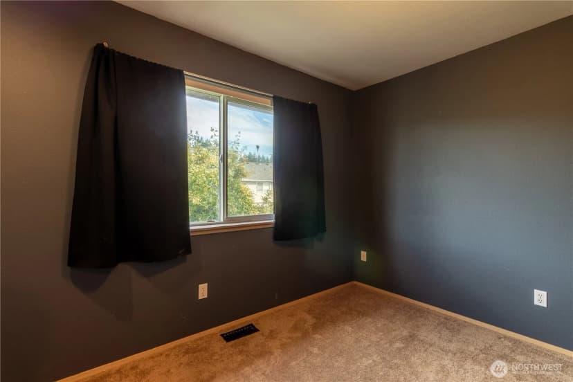Property photo for 21715 43rd Avenue Ct E, Spanaway photo 18