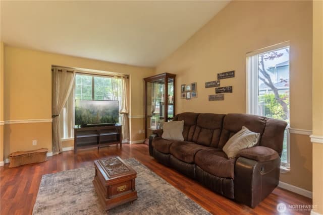 Property photo for 21715 43rd Avenue Ct E, Spanaway photo 5