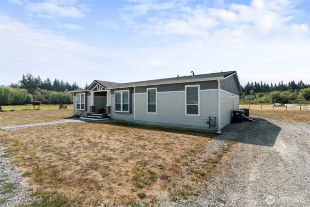 Property photo for 4831 113th Avenue Sw, Olympia photo 4