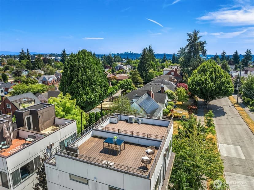 Property photo for 8356 19th Avenue Nw #b, Seattle photo 21