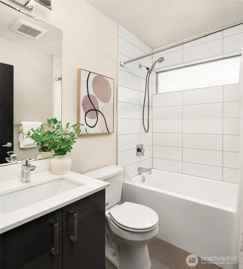 Property photo for 8356 19th Avenue Nw #b, Seattle photo 12