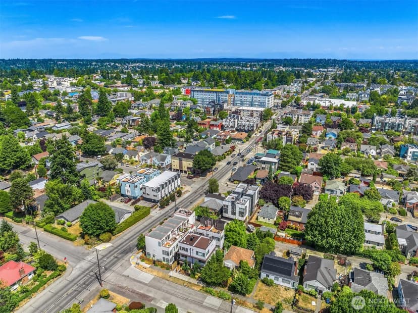 Property photo for 8356 19th Avenue Nw #b, Seattle photo 27