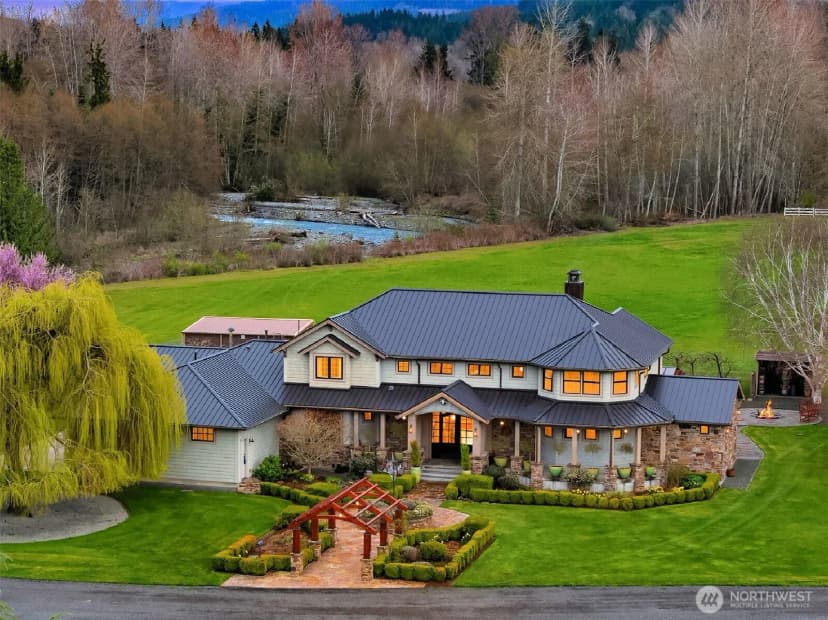 Property photo for 231 River Run Road, Sequim photo 3