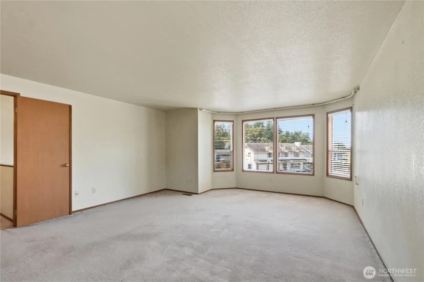 Property photo for 22847 103rd Avenue Se, Kent photo 21