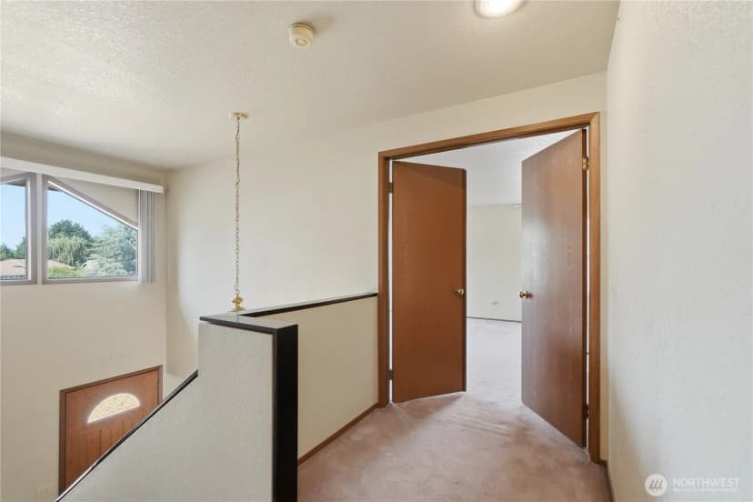Property photo for 22847 103rd Avenue Se, Kent photo 20