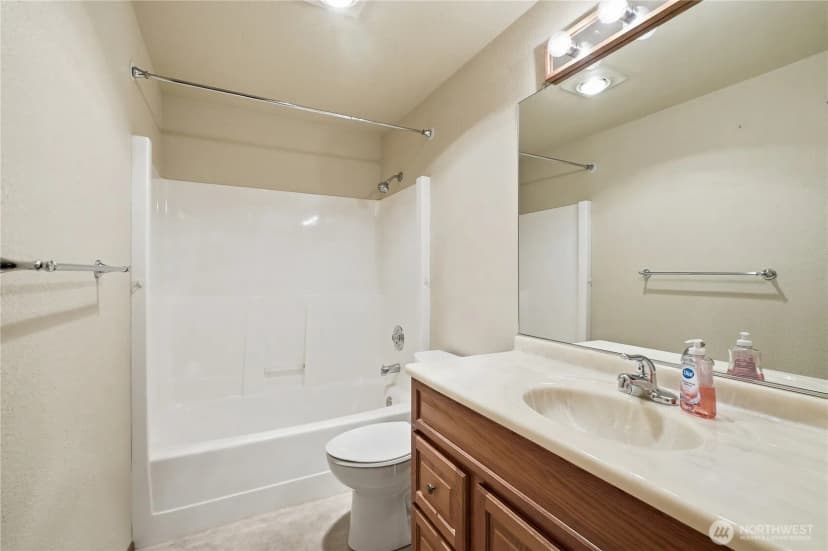 Property photo for 22847 103rd Avenue Se, Kent photo 26