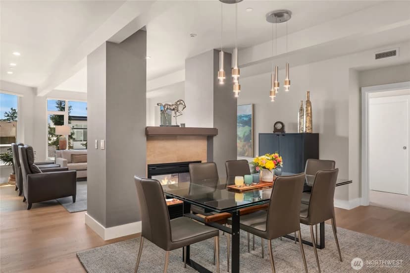 Property photo for 631 Market St W #202, Kirkland photo 6