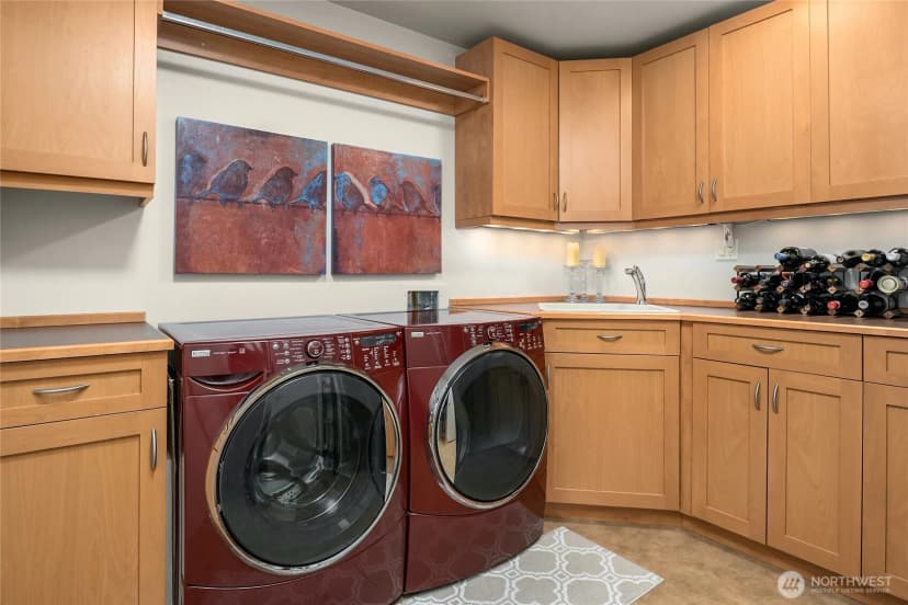 Property photo for 631 Market St W #202, Kirkland photo 23