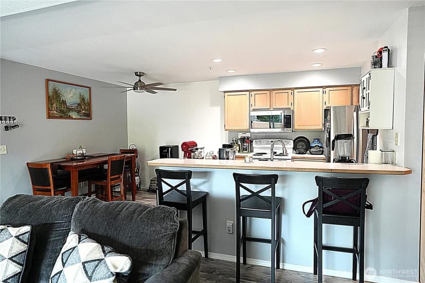 Property photo for 1001 W Casino Rd #d203, Everett photo 6