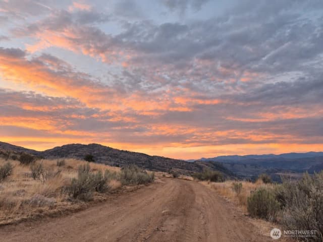 Property photo for 0 Mclaughlin Canyon Road, Tonasket photo 4