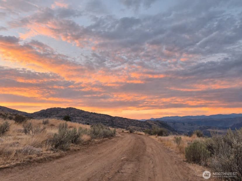 Property photo for 0 Mclaughlin Canyon Road, Tonasket photo 4