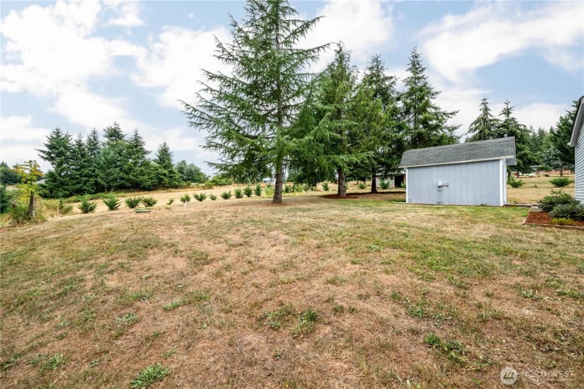 Property photo for 1067 Spirit Lake Highway, Castle Rock photo 31