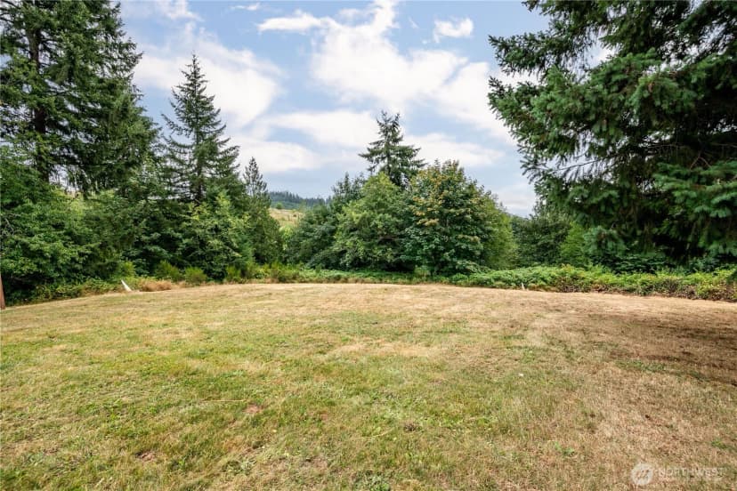 Property photo for 1067 Spirit Lake Highway, Castle Rock photo 30