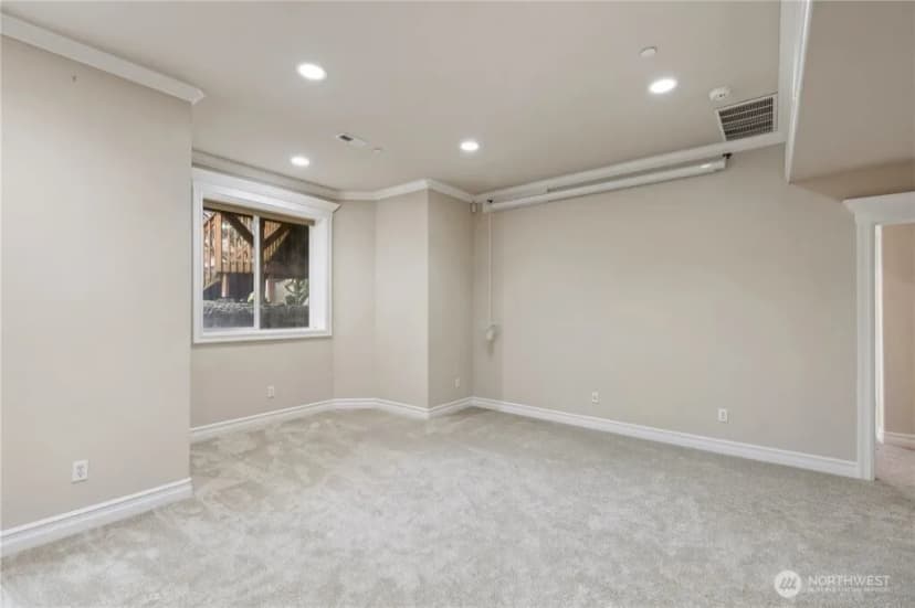 Property photo for 15025 Se 43rd St, Bellevue photo 30