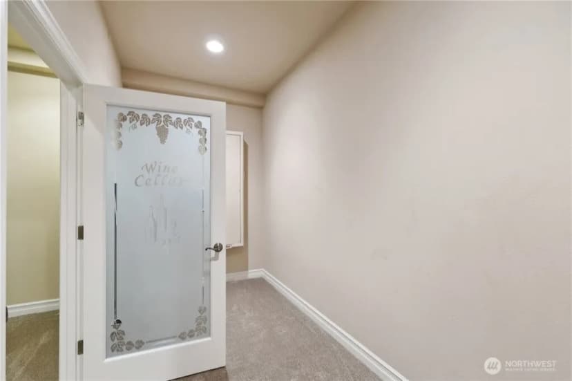 Property photo for 15025 Se 43rd St, Bellevue photo 29