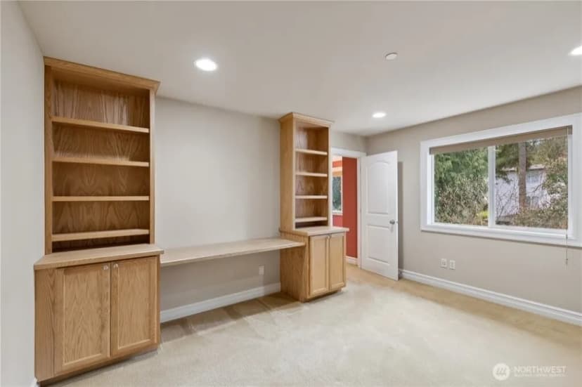 Property photo for 15025 Se 43rd St, Bellevue photo 23