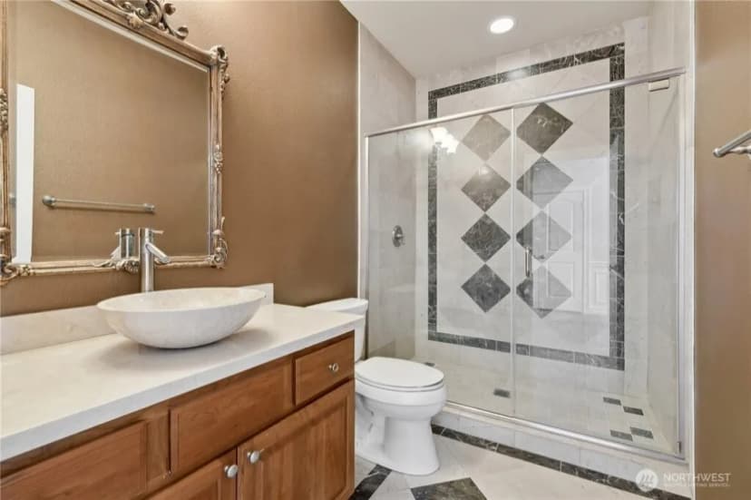 Property photo for 15025 Se 43rd St, Bellevue photo 16