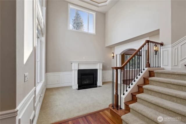 Property photo for 15025 Se 43rd St, Bellevue photo 3