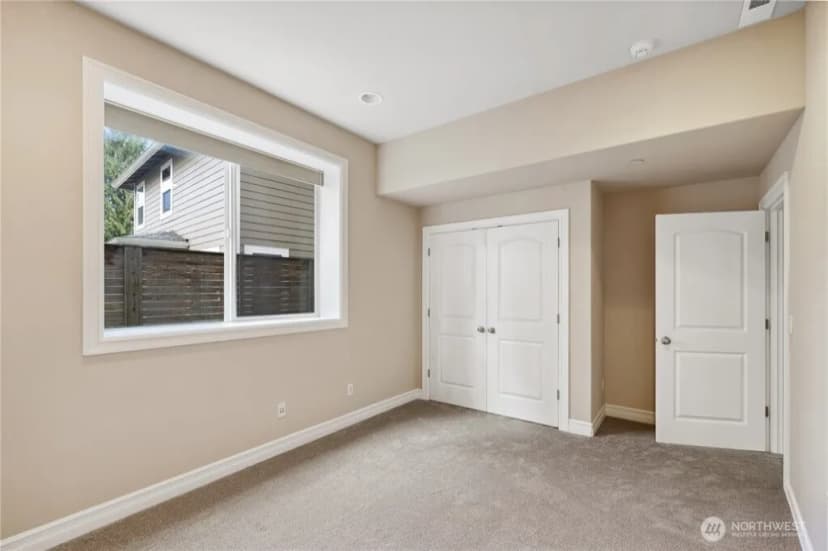 Property photo for 15025 Se 43rd St, Bellevue photo 33