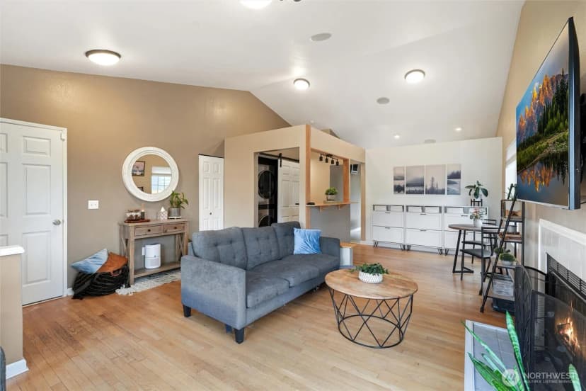 Property photo for 22926 Se 280th Place, Maple Valley photo 8