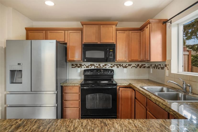 Property photo for 9301 13th Street Ne, Lake Stevens photo 10