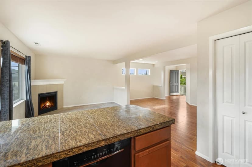 Property photo for 9301 13th Street Ne, Lake Stevens photo 11
