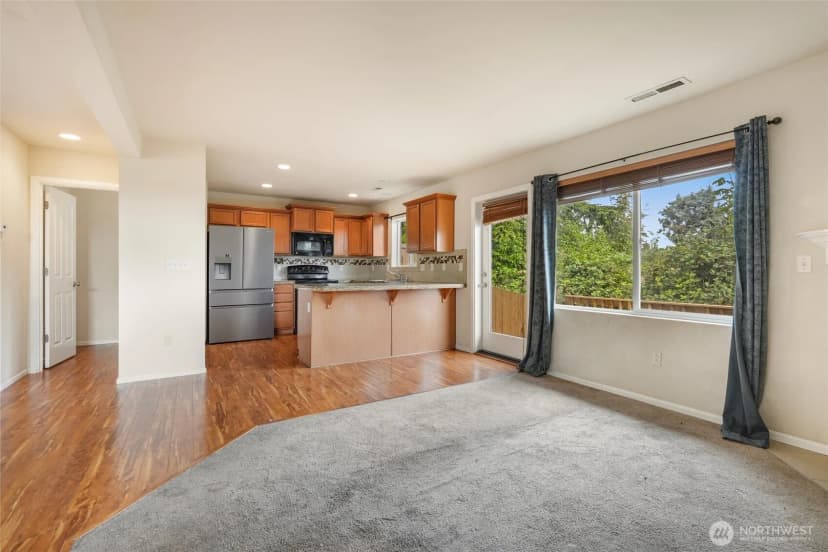 Property photo for 9301 13th Street Ne, Lake Stevens photo 12