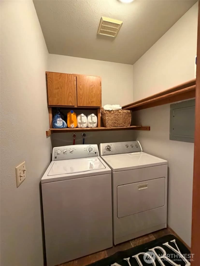 Property photo for 3302 I Street Ne #b203, Auburn photo 11