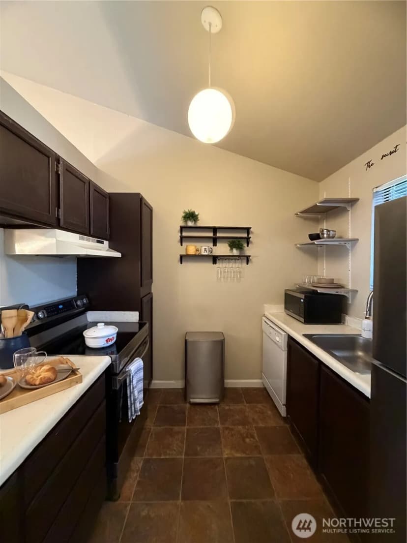 Property photo for 3302 I Street Ne #b203, Auburn photo 12