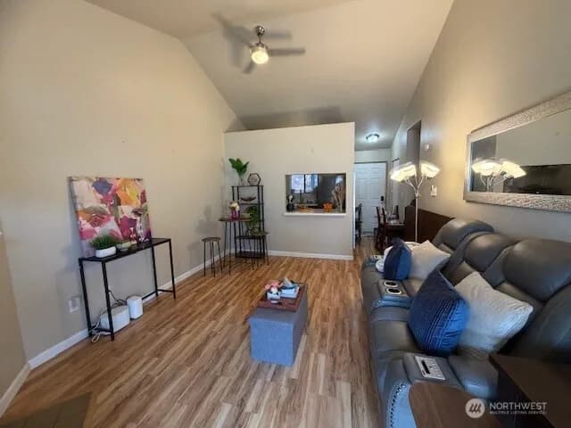 Property photo for 3302 I Street Ne #b203, Auburn photo 4