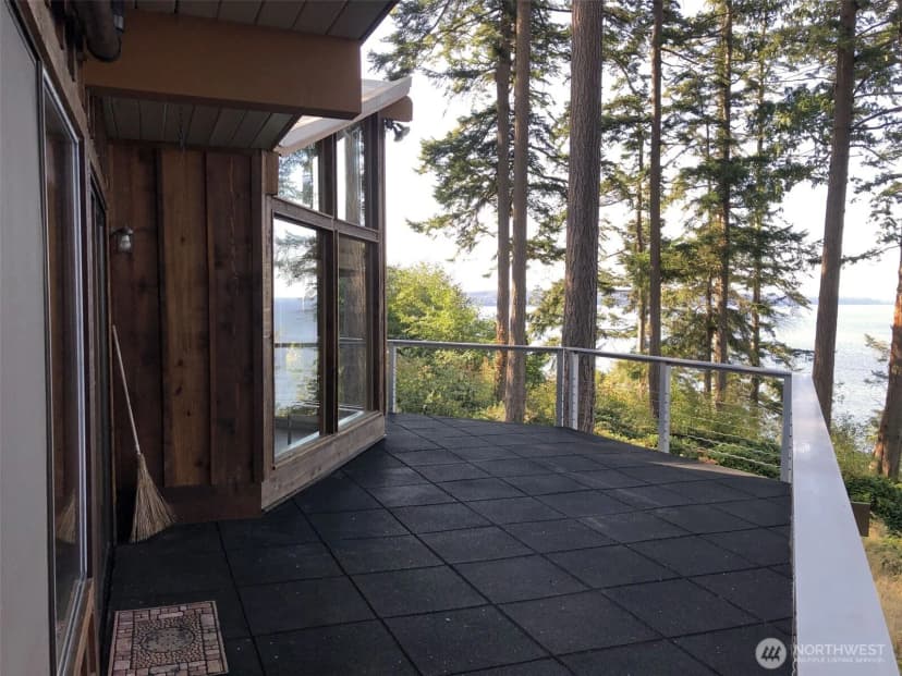 Property photo for 3155 Fox Spit Road, Langley photo 12