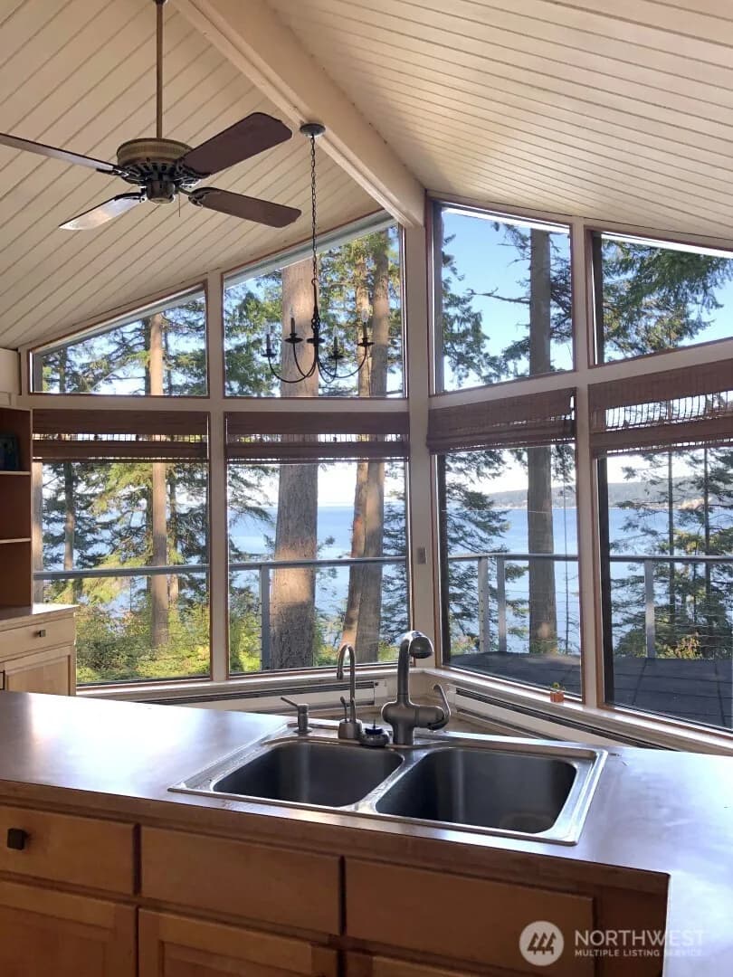Property photo for 3155 Fox Spit Road, Langley photo 5