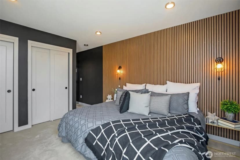 Property photo for 1010 A Ne 92nd Street, Seattle photo 16