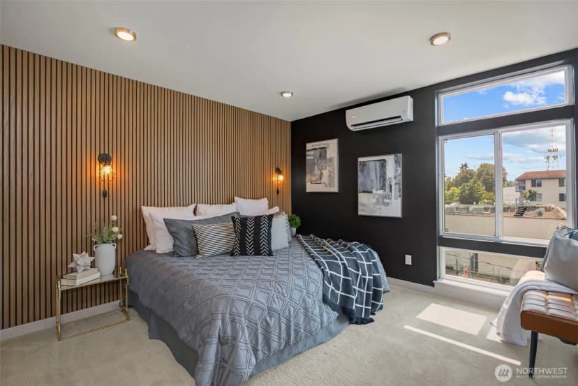 Property photo for 1010 A Ne 92nd Street, Seattle photo 15
