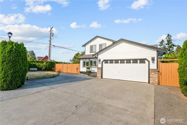 Property photo for 6098 Pacific Heights Drive, Ferndale photo 3