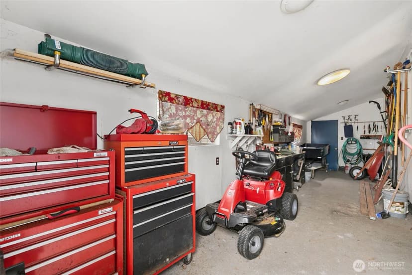 Property photo for 682 S Broadway, Westport photo 28