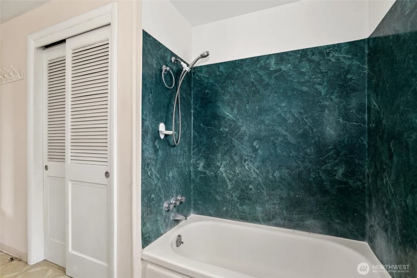 Property photo for 682 S Broadway, Westport photo 21